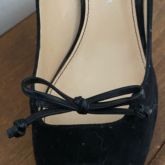 Marc Fisher High Heel Black Shoes. Size 9M - Picture 6 of 11